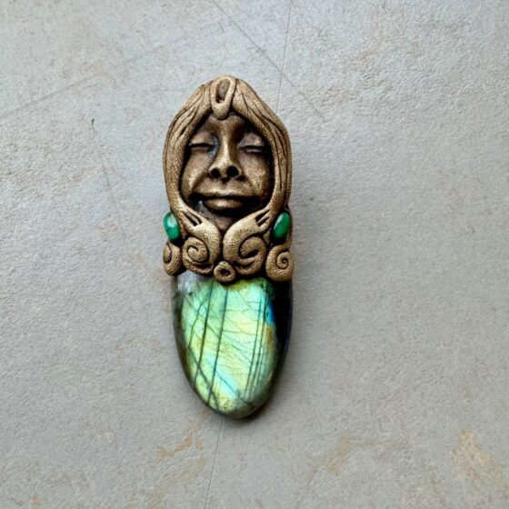 1166 Amulet van Labradoriet